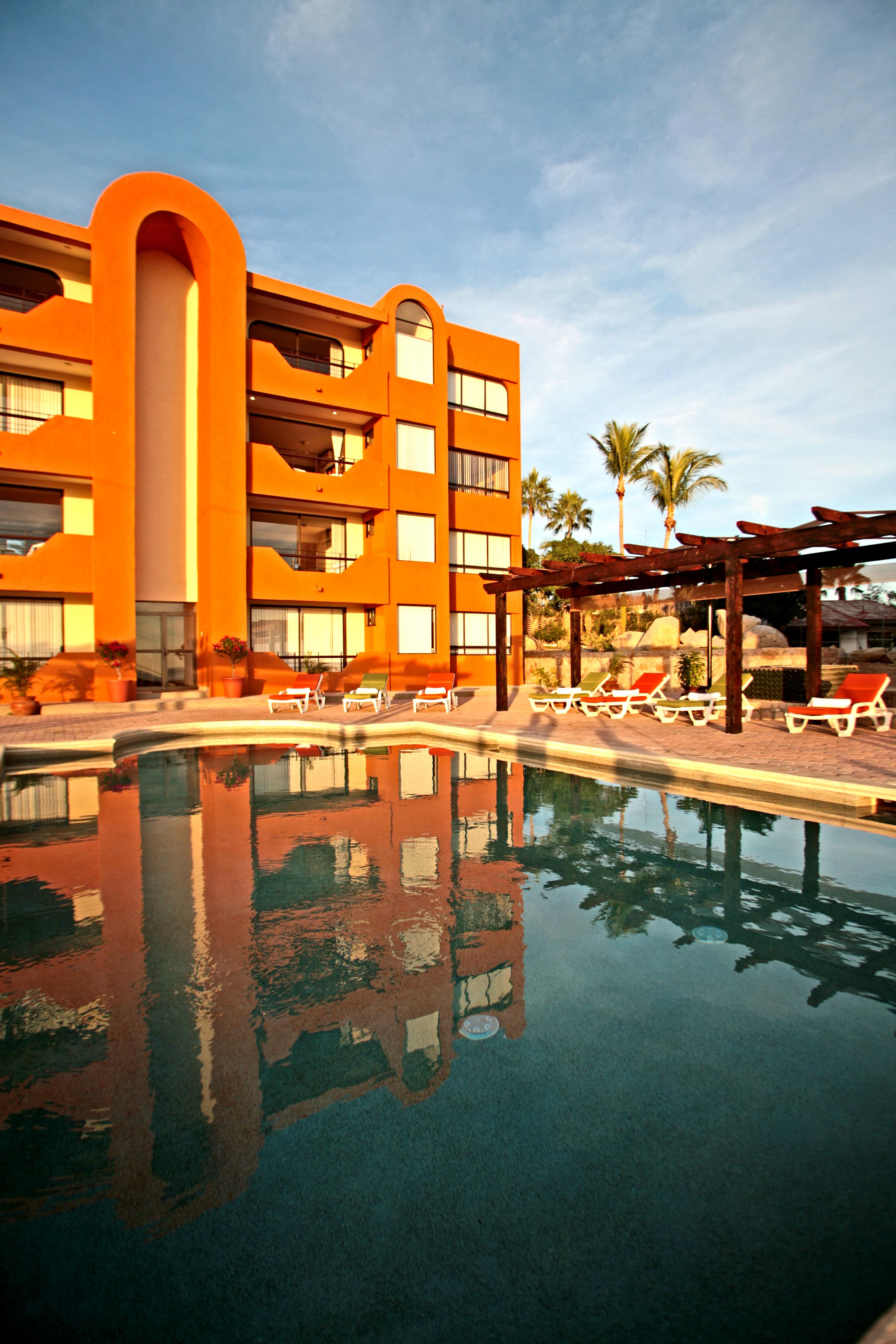Sunrock Hotel & Suites Cabo San Lucas Dış mekan fotoğraf